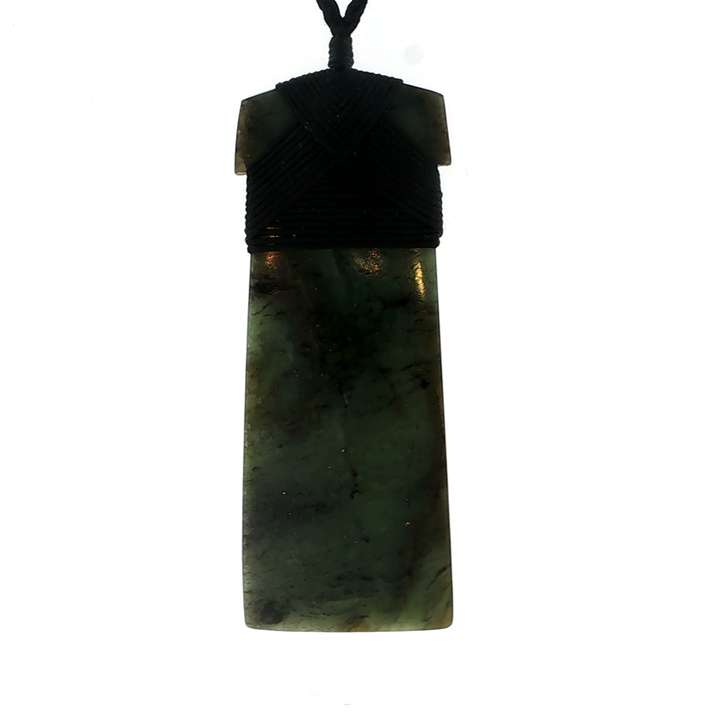 NZ pounamu greenstone bound toki pendant on slider cord