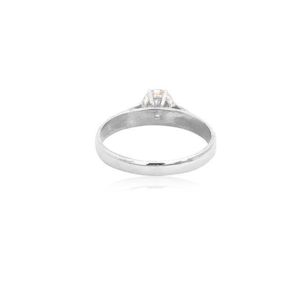 Cubic zirconium solitaire ring in sterling silver