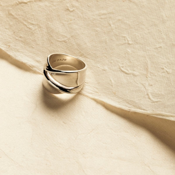 Najo - somersault wide double twisted ribbon ring in sterling silver