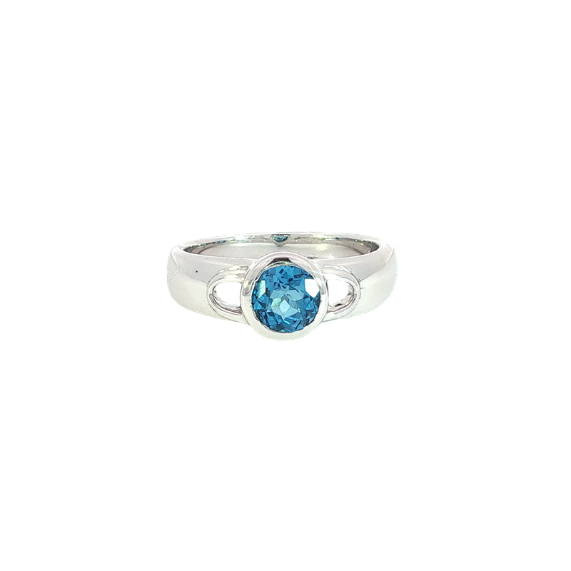 Swiss blue topaz solitaire ring in sterling silver