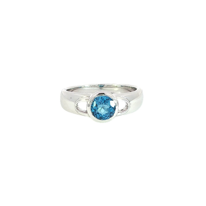 Swiss blue topaz solitaire ring in sterling silver