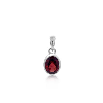 Oval garnet pendant in sterling silver