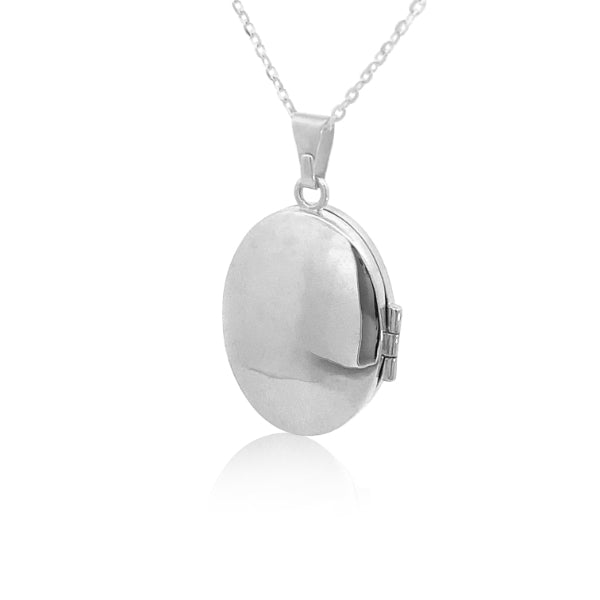 Oval plain locket in sterling silver with curb chain - 45cm