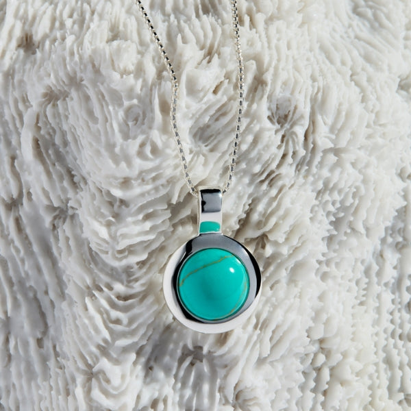 Najo - husk small round turquoise pendant in sterling silver on fine box chain - 45cm