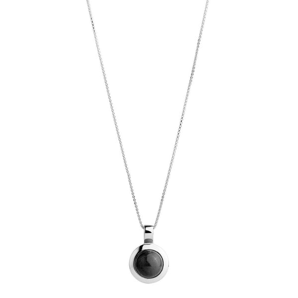 Najo - husk round black onyx pendant in sterling silver on fine box chain - 45cm