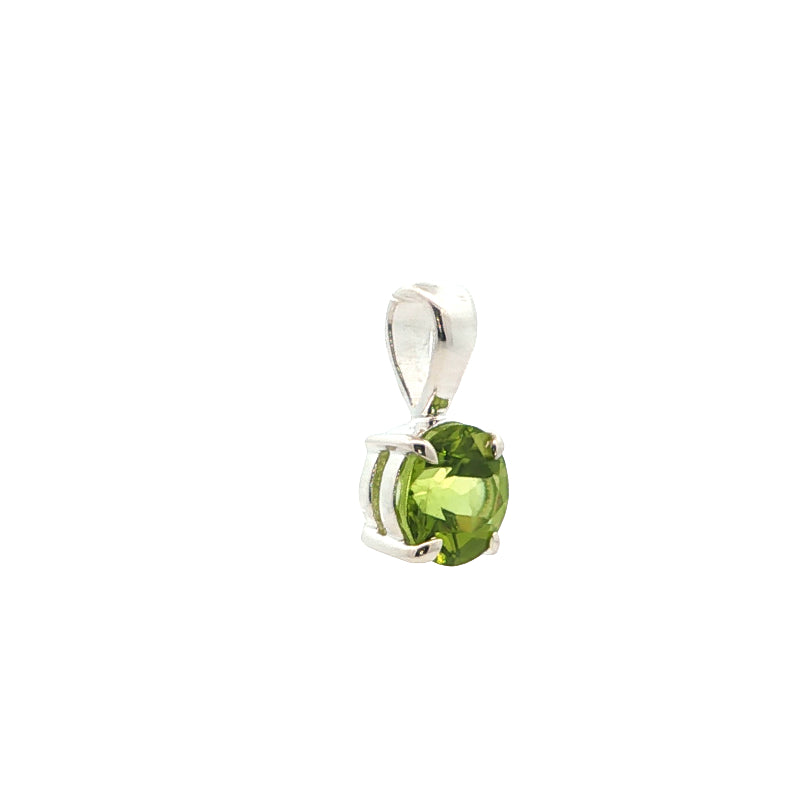 Round peridot fixed pendant in sterling silver