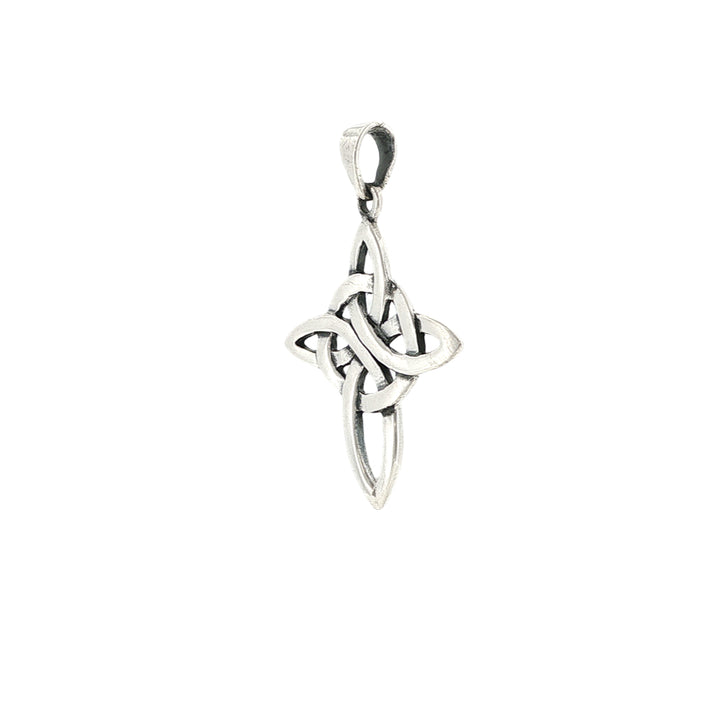 Celtic knot pendant in sterling silver