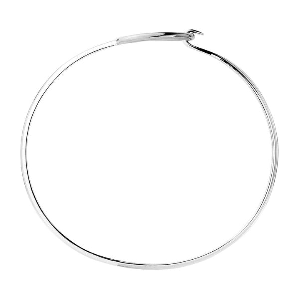 Najo - conexion fine bangle with oval ring clasp in sterling silver