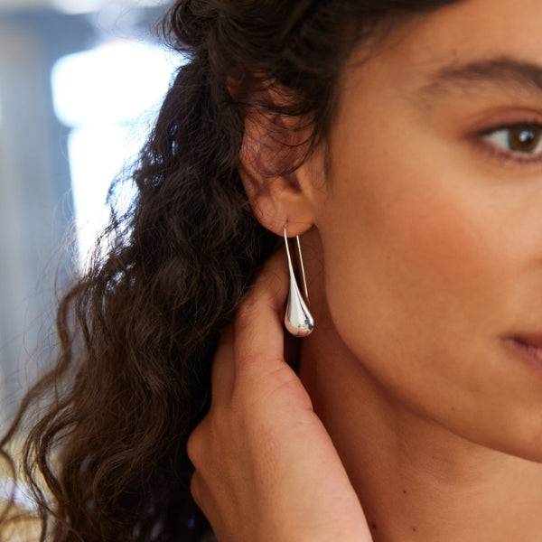 Najo - Weeping woman teardrop hook earrings in sterling silver