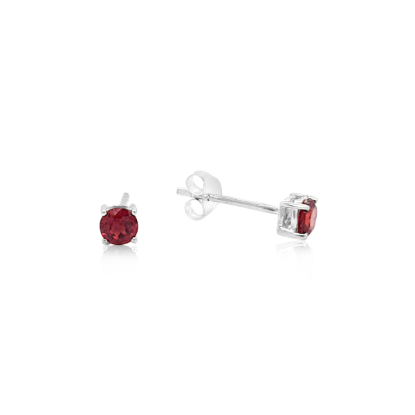 Garnet stud earrings in sterling silver 4mm