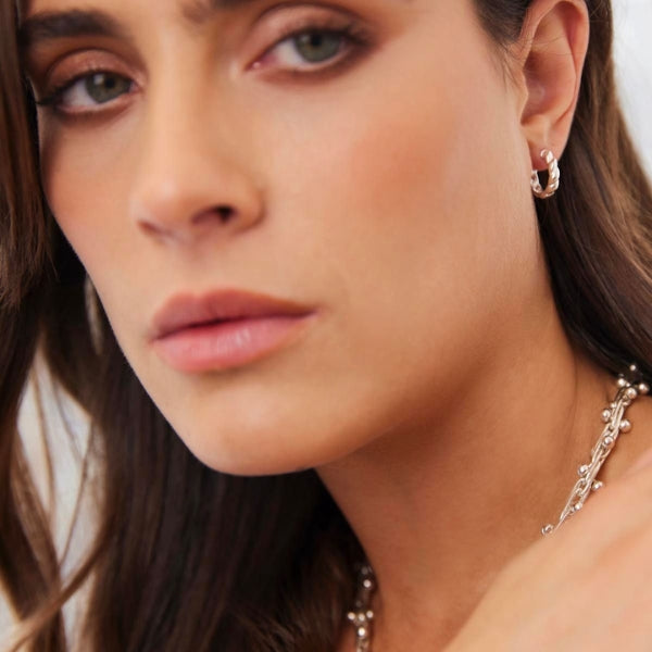 Najo - Zippy twist hoop earrings in sterling silver