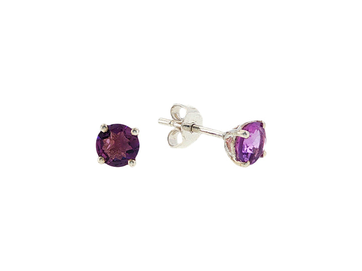 Amethyst stud earrings in sterling silver - 5mm